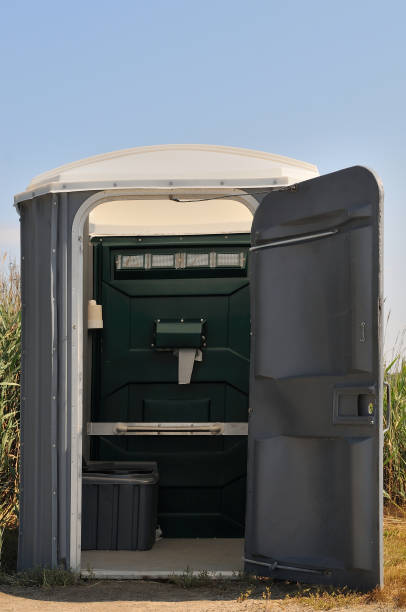 Best Luxury portable toilet rental  in Fort Ashby, WV